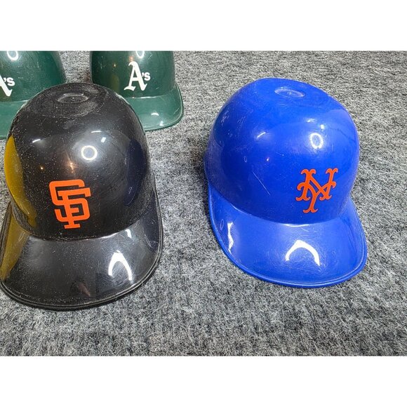 Mini MLB Baseball Batting Helmet Collection Featuring 9 Teams Vintage Plastic - Picture 6 of 8